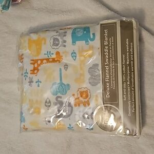 BABY SWADDLE BLANKET